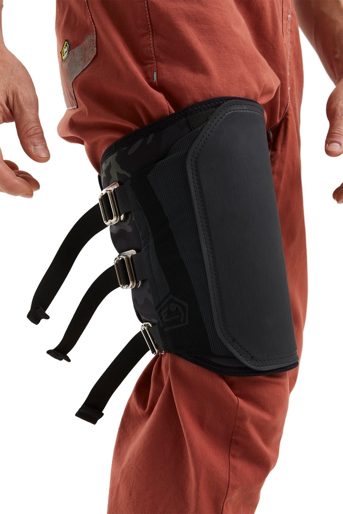 E9 Big-Nib Knee Pad