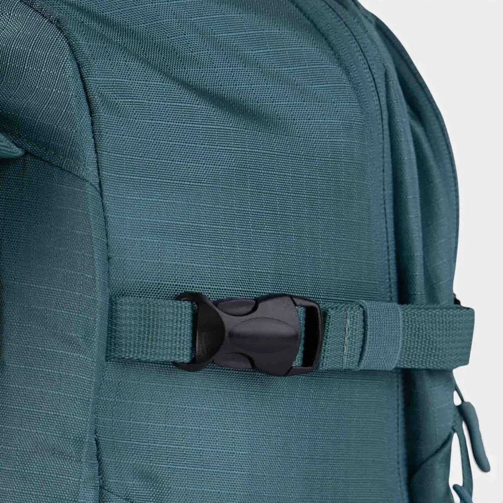 First Ascent Swift Day Pack 25L - 06.webp