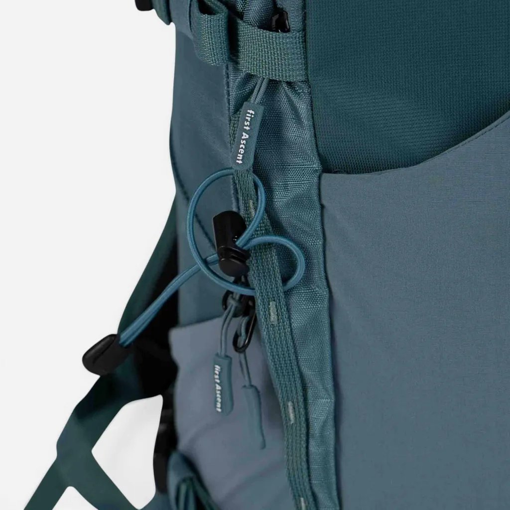 First Ascent Swift Day Pack 25L - 03.webp
