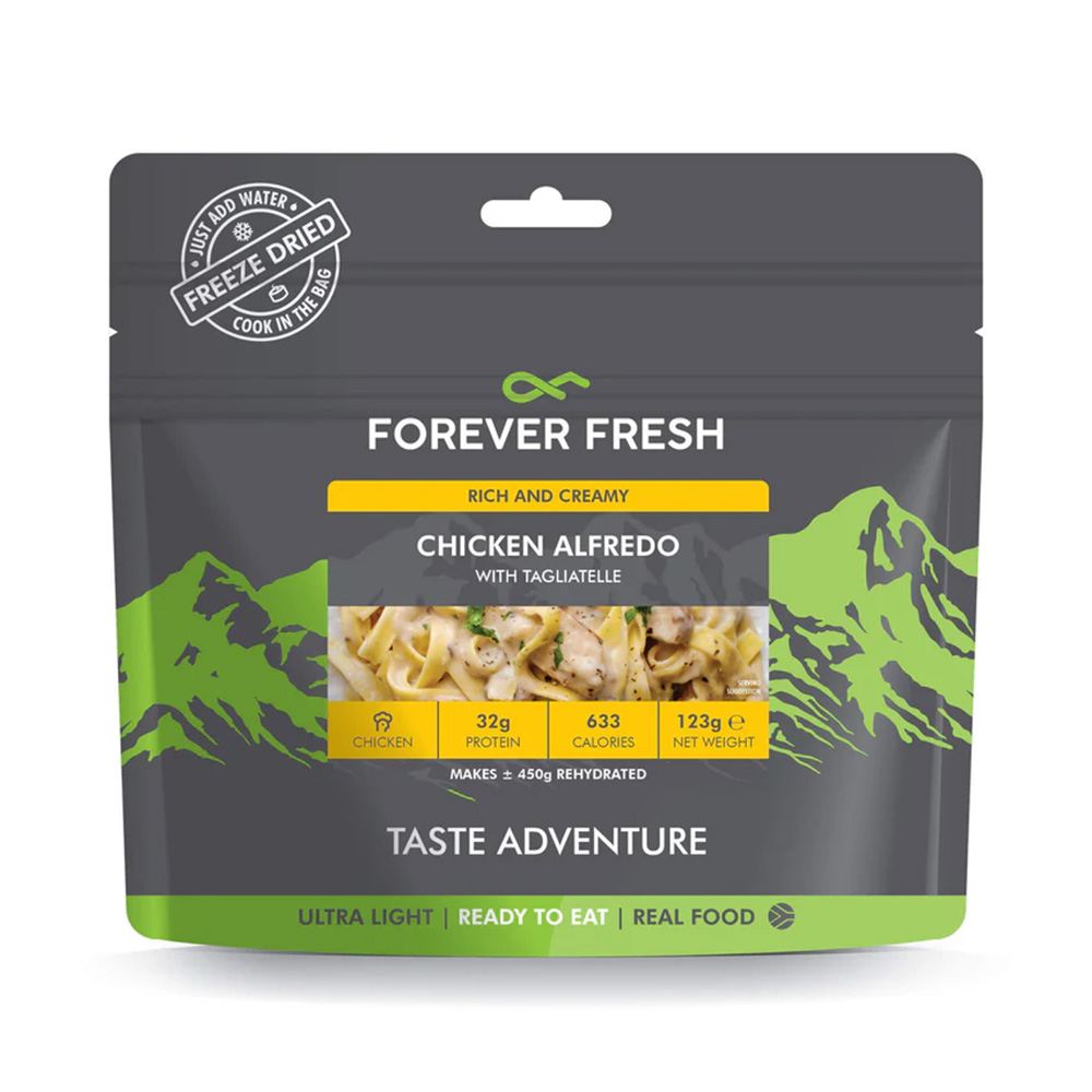 Forever Fresh - Rich and Creamy Chicken Alfredo with Tagliatele